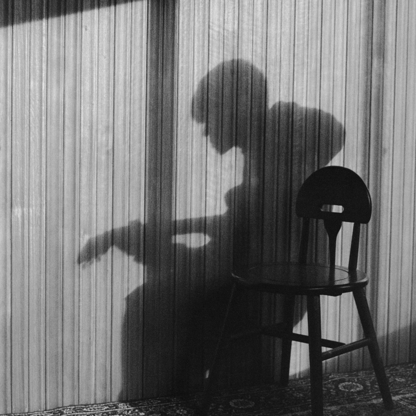 ソロ活動初となるEP『Silver Lining』を2月11日リリース決定！
EPリリースに先駆けて収録曲「Self Timer」 を本日より先行配信スタート！
配信版には未収録の楽曲が収録されたCDが3月29日開催のライブ会場にて発売決定！